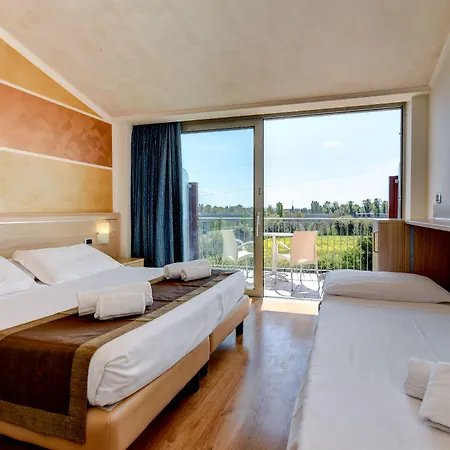 Hotel Rivus 3*