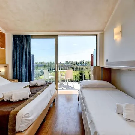 Hotell Rivus Peschiera del Garda