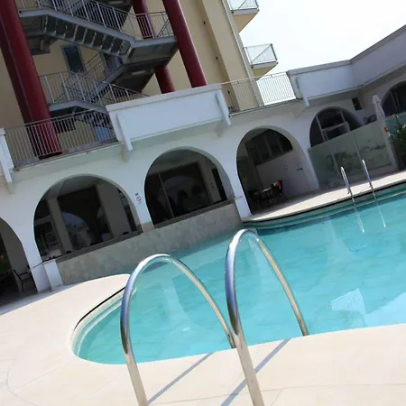 Hotell Rivus 3*